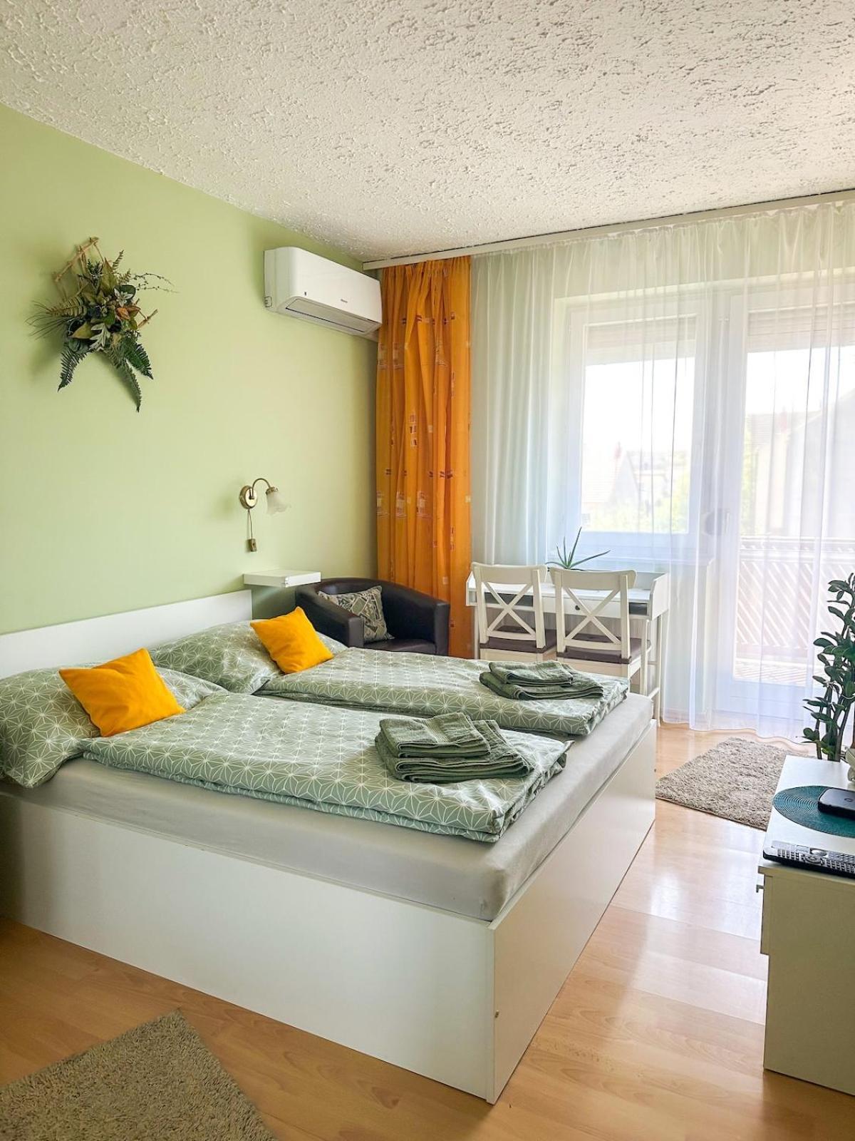 Aloe Apartman Šoproň Exteriér fotografie